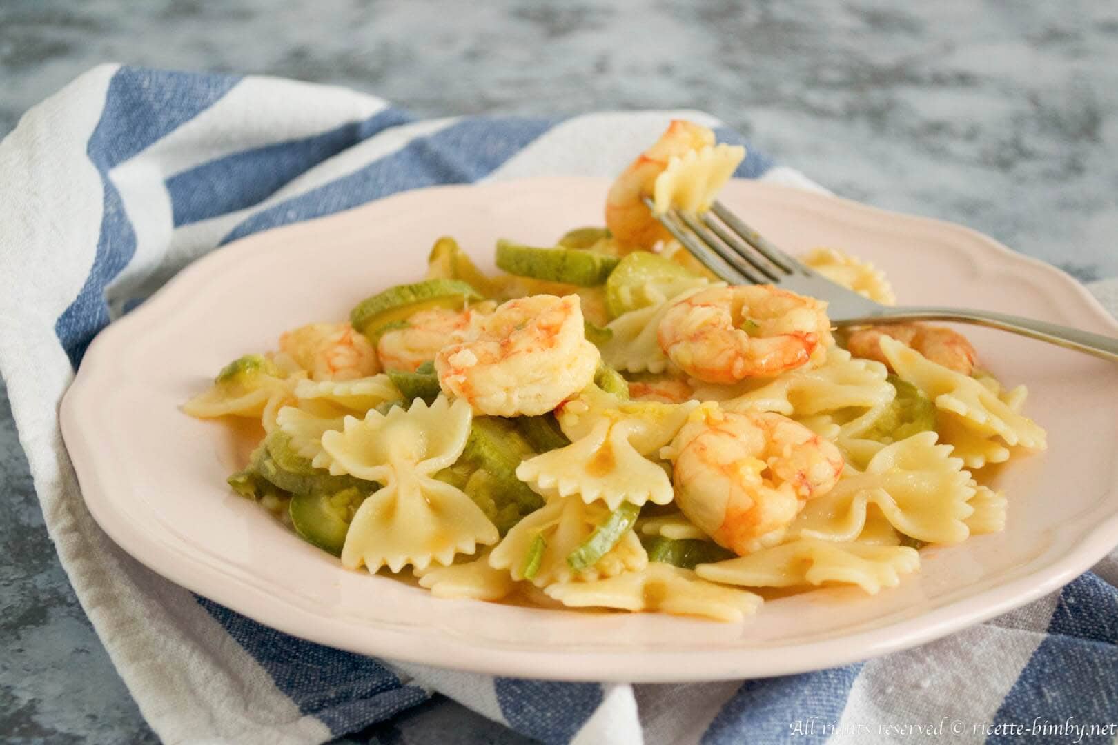 Pasta zucchine e gamberi Bimby