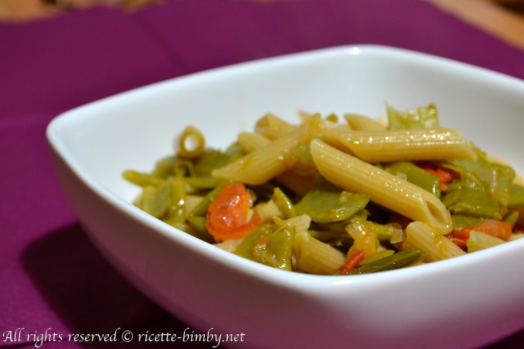 Pennette integrali con taccole e pomodorini Bimby