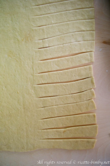 Corona di pane ripiena bimby