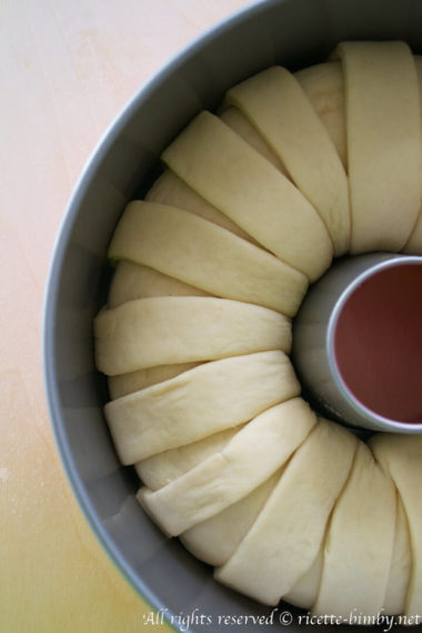 Corona di pane ripiena bimby