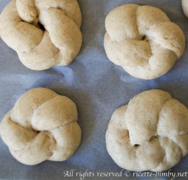 Nodini di pane bimby