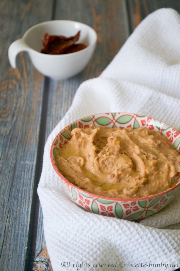 Hummus di pomodori secchi bimby