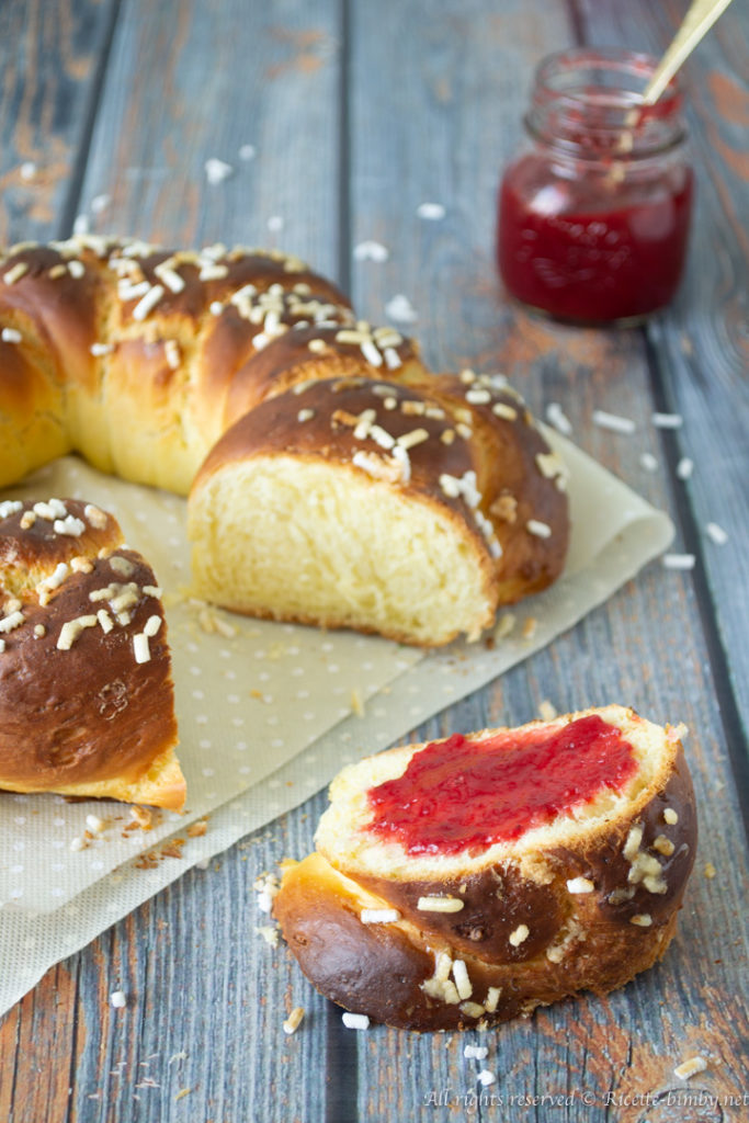 Treccia dolce di Pasqua bimby