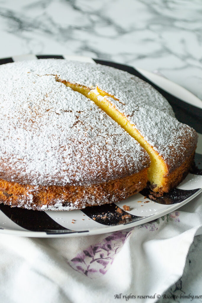 Torta alle arance e gocce di cioccolato bimby