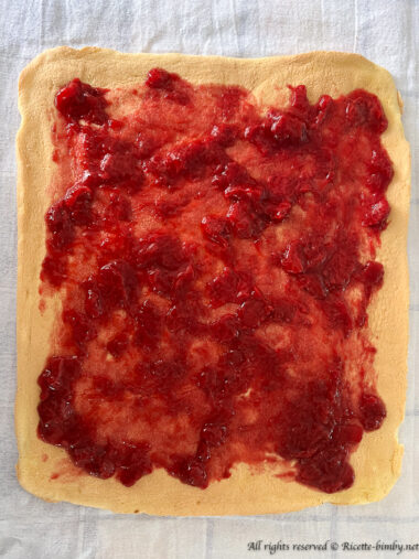 Rotolo alle fragole bimby passaggi