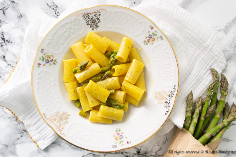 Pasta con asparagi e zafferano Bimby